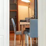 Nicole's - Trilocale In Centro