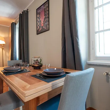 Apartamento Nicole's - Trilocale In Centro Trieste